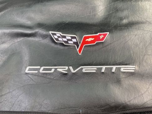 Used 2006 Chevrolet Corvette Coupe w/ Preferred Equipment Group image 24