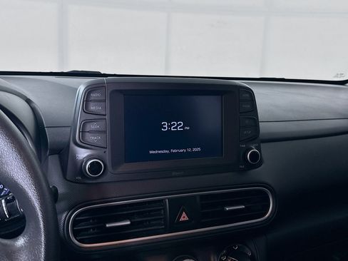 Used 2018 Hyundai Kona SE FWD image 10