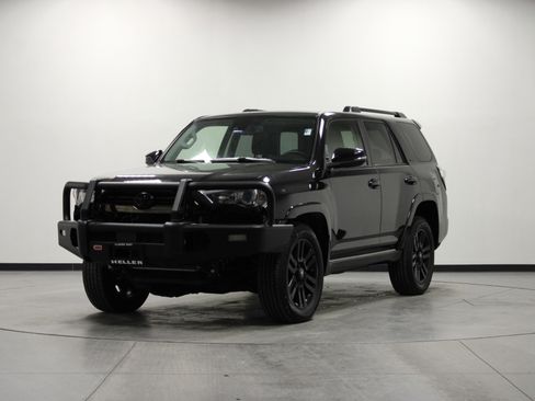 Used 2020 Toyota 4Runner Nightshade image 8