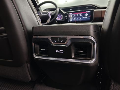Used 2024 GMC Sierra 1500 Denali Ultimate image 43