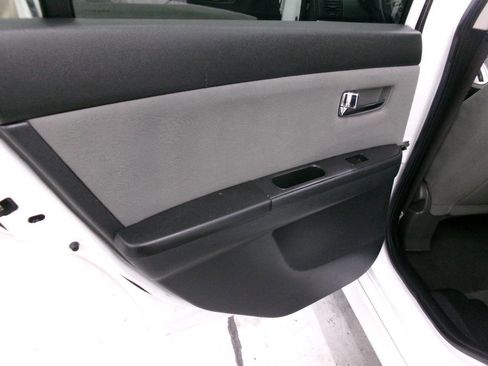 Used 2011 Nissan Sentra 2.0 SR w/ Convenience Pkg image 22