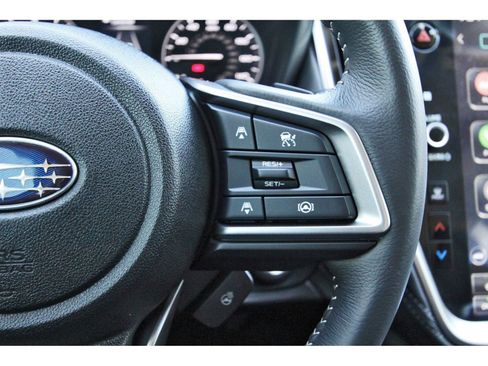 Used 2025 Subaru Outback Limited image 16