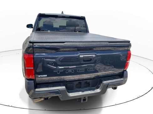 Used 2026 Toyota Tacoma SR5 RWD image 6