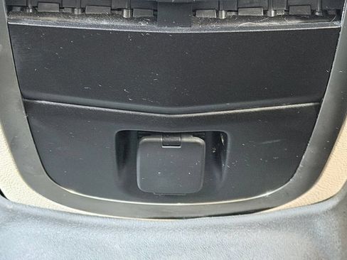 Used 2018 Lincoln MKC Premiere FWD image 23