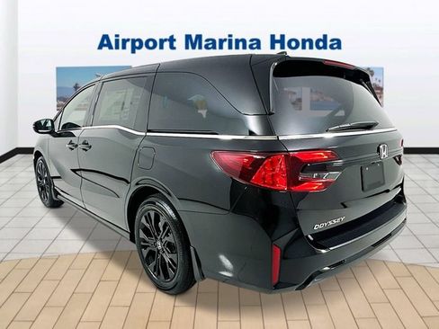 New 2026 Honda Odyssey Sport-L image 3