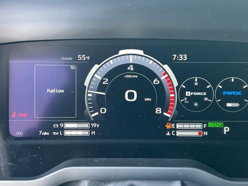 New 2026 Toyota Tundra Platinum AWD/4WD image 10