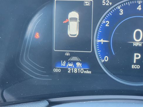 Used 2024 Lexus NX 350 Premium image 17