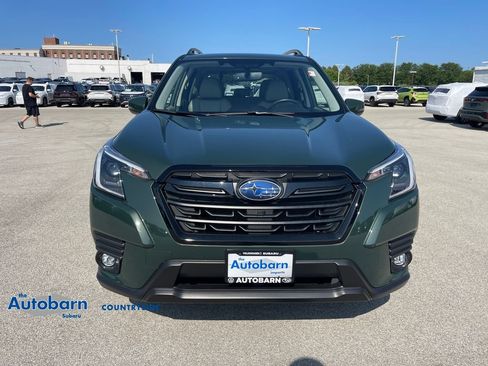 Used 2024 Subaru Forester Limited AWD/4WD image 8
