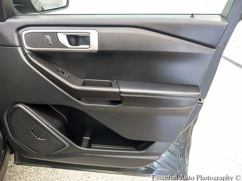 Certified 2023 Ford Explorer 4WD image 27