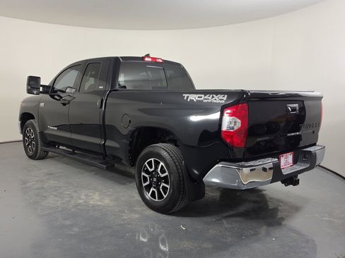 Certified 2021 Toyota Tundra SR5 w/ TRD Off-Road Package AWD/4WD image 4