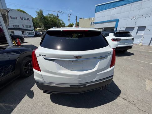 Used 2019 Cadillac XT5 FWD image 4