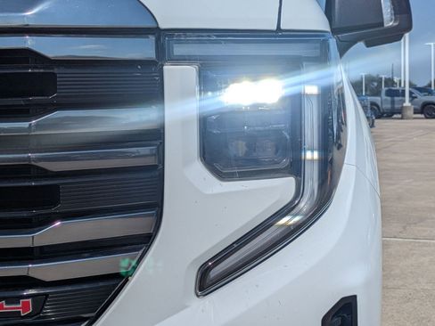 Used 2024 GMC Sierra 1500 AT4 image 13