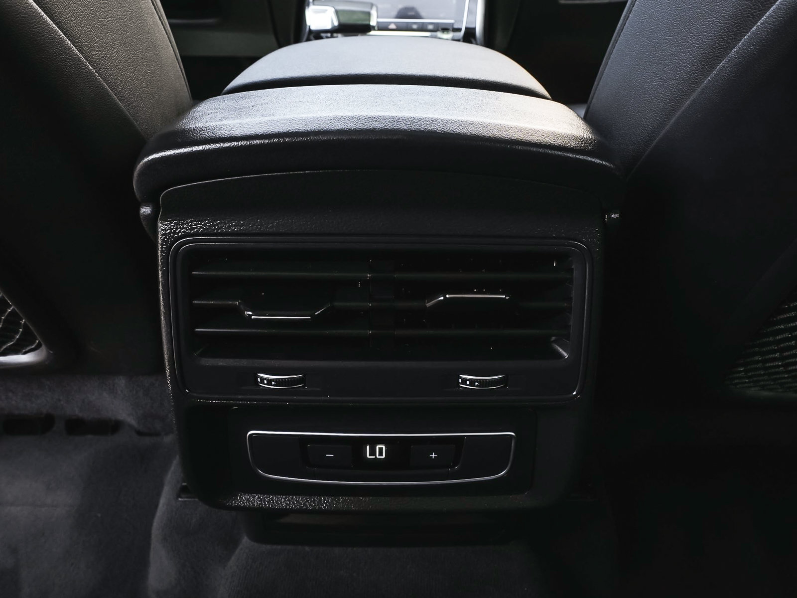 Used 2023 Audi Q7 2.0T Premium w/ Convenience Package AWD/4WD image 36