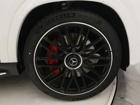 New 2025 Mercedes-Benz GLS 63 AMG 4MATIC image 14