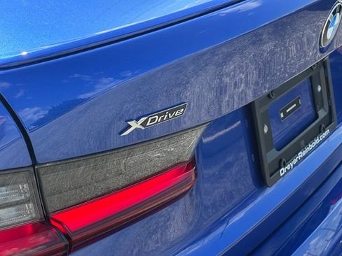 Certified 2026 BMW 330i xDrive Sedan AWD/4WD image 13