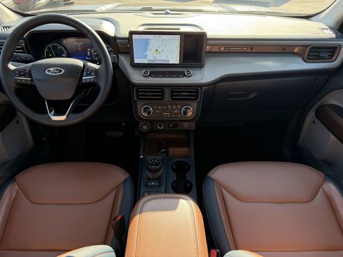 Certified 2023 Ford Maverick Lariat w/ Lariat Luxury Package image 11