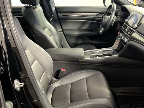 Used 2020 Honda Accord Sport image 29