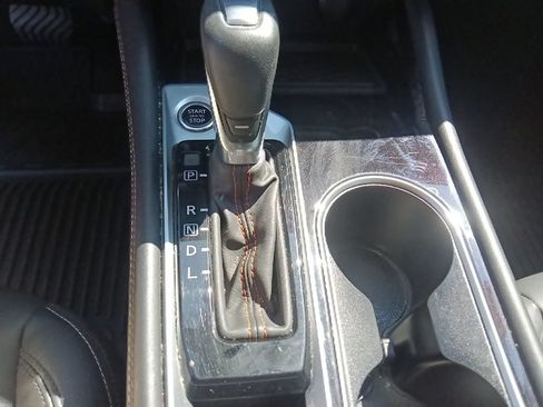 Used 2024 Nissan Altima 2.5 SR w/ SR Premium Package FWD image 25