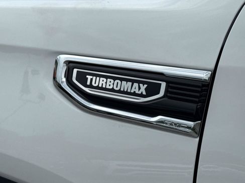 Used 2024 GMC Sierra 1500 SLE AWD/4WD image 14