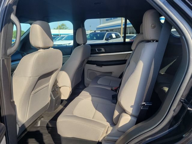 Used 2018 Ford Explorer XLT AWD/4WD image 24