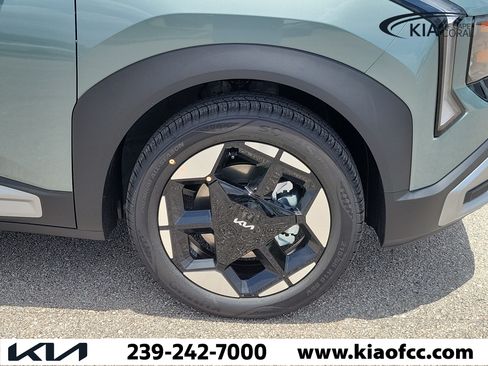 New 2027 Kia Seltos S FWD image 7