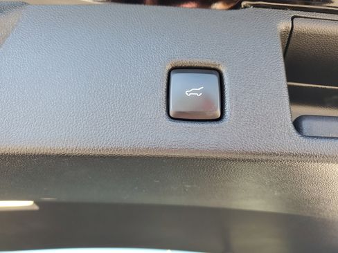 Used 2024 Ford Escape ST-Line w/ Tech Pack #1 image 17