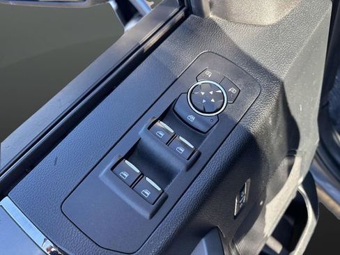 Used 2016 Ford F150 XLT w/ Equipment Group 302A Luxury image 31