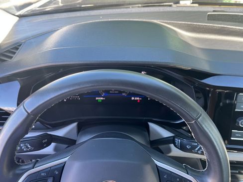 Used 2024 Volkswagen Taos S image 32