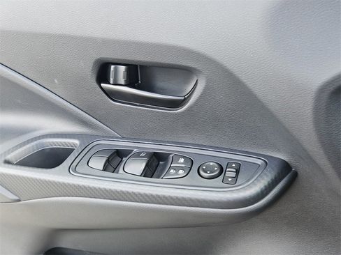 New 2025 Nissan Versa S w/ Trunk Package image 27