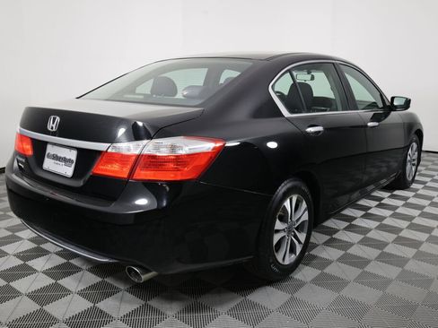 Used 2014 Honda Accord LX image 2