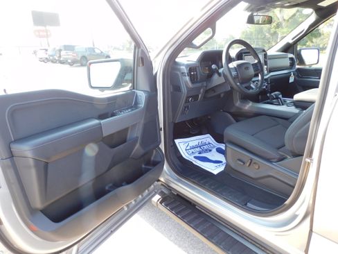 New 2025 Ford F150 XLT w/ Equipment Group 302A MID image 10