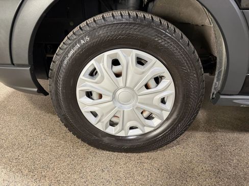 Used 2017 Ford Transit 150 XL image 58