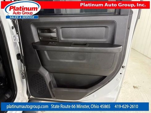 Used 2022 RAM 2500 Tradesman w/ Chrome Appearance Group image 32