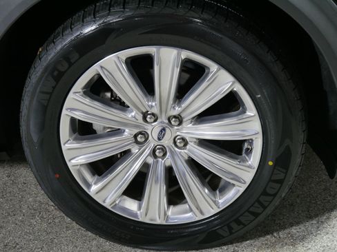 Used 2020 Ford Explorer Limited AWD/4WD image 15