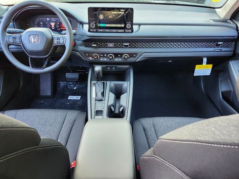 New 2025 Honda Accord SE image 9
