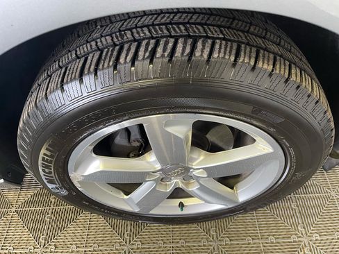 Used 2011 Audi Q5 2.0T Premium Plus image 11