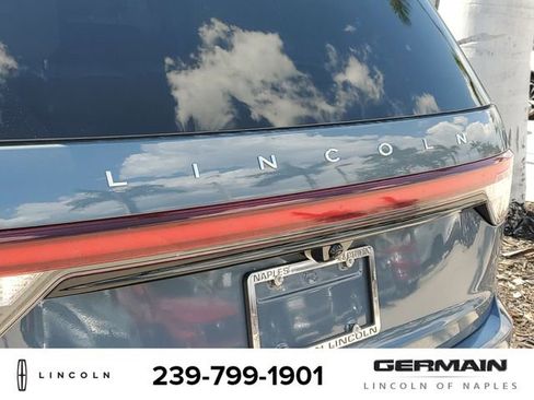 New 2026 Lincoln Aviator Reserve AWD/4WD image 16
