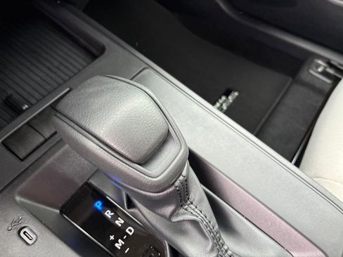 New 2026 Toyota Corolla Cross L image 29