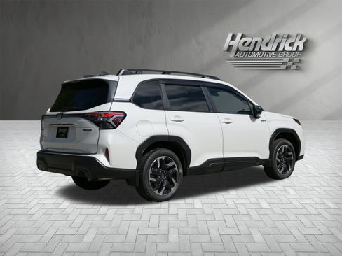New 2026 Subaru Forester Premium AWD/4WD image 9