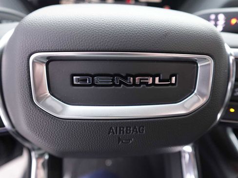 New 2025 GMC Yukon XL Denali w/ LPO, Illumination Package image 18