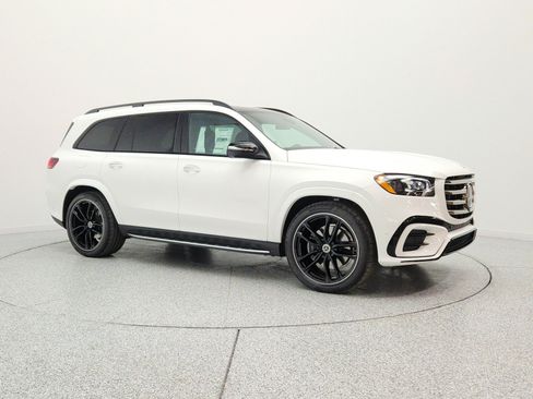 New 2026 Mercedes-Benz GLS 580 4MATIC image 26