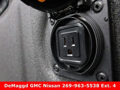 New 2026 Nissan Frontier SV w/ SV Convenience Package image 6