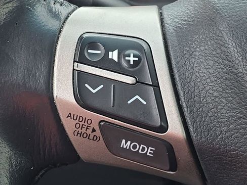 Used 2009 Toyota Camry SE FWD image 18