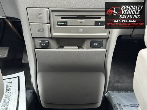 Used 2014 Honda Odyssey Touring Elite image 40