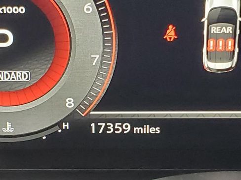 Certified 2024 Nissan Rogue SL w/ SL Premium Package image 34