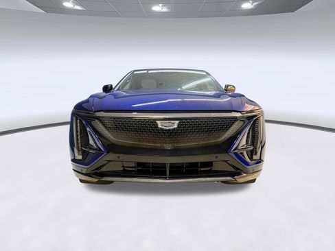 Certified 2024 Cadillac Lyriq Sport RWD image 6