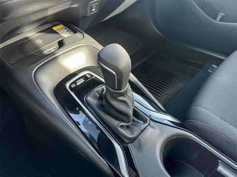 Used 2024 Toyota Corolla SE image 31