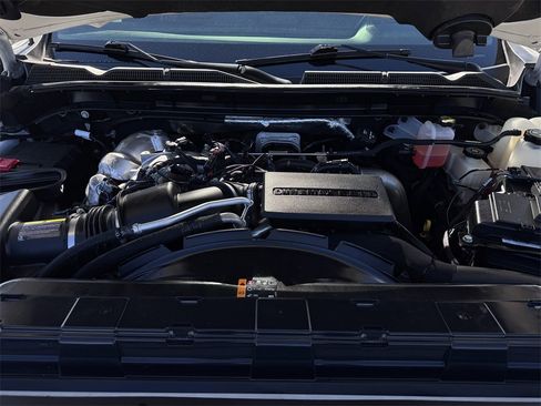 Used 2024 GMC Sierra 2500 Denali Ultimate w/ Max Trailering Package image 32
