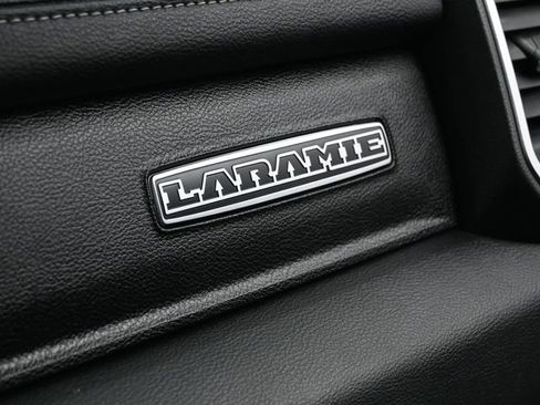 Used 2019 RAM 1500 Laramie image 27