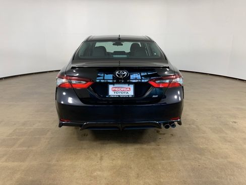 Used 2023 Toyota Camry SE image 29